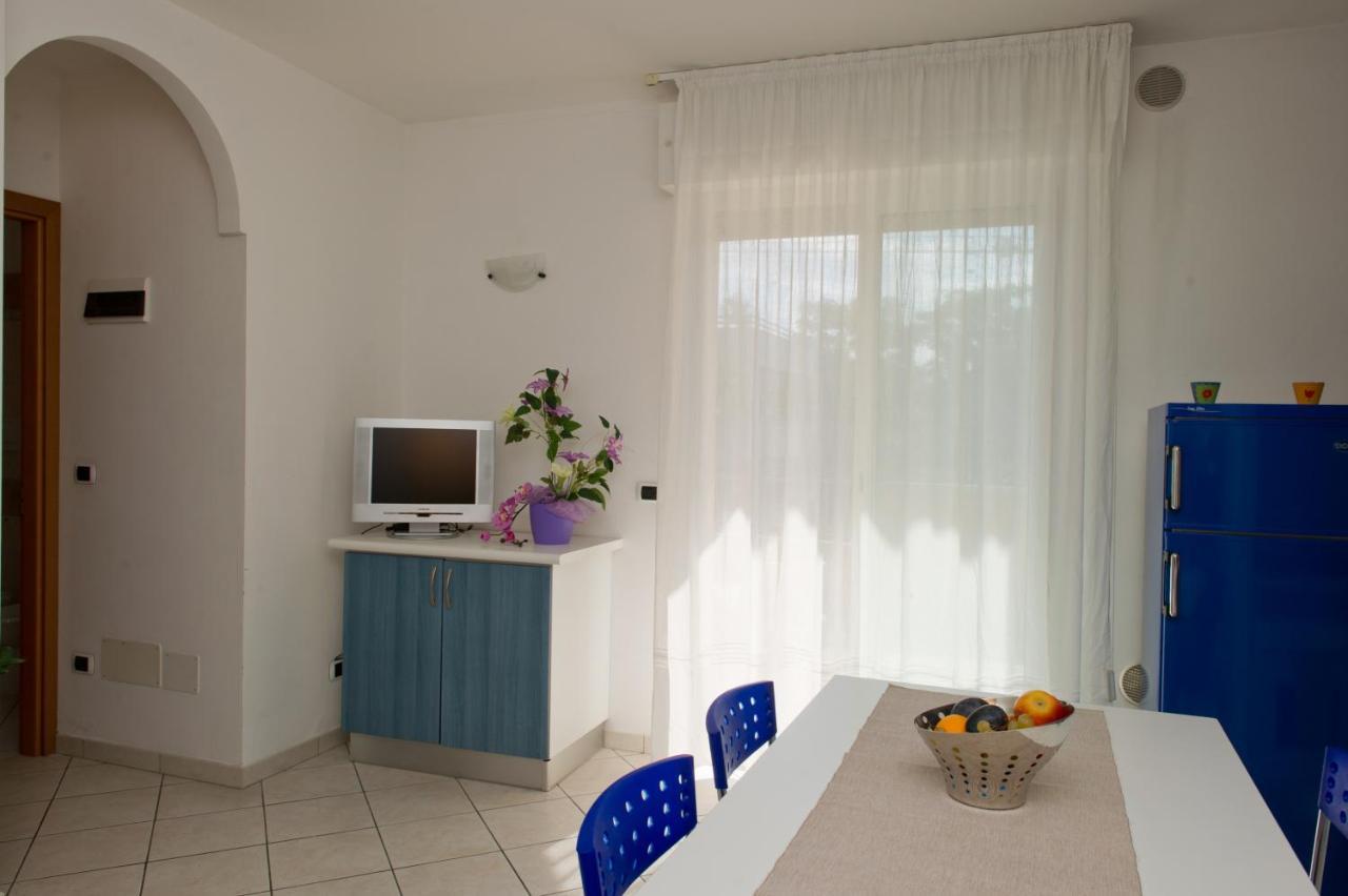 Residenza Raggio Appartement Riccione Buitenkant foto